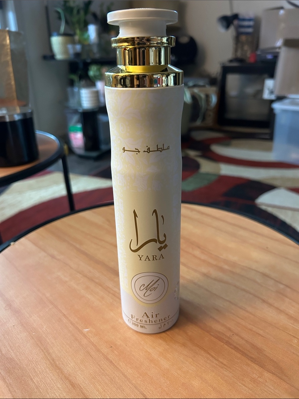 Yara Moi White & Gold Air Freshener Spray